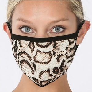 ❤️ 5 for $15 Zenana Snakeskin Print Cotton Face Mask